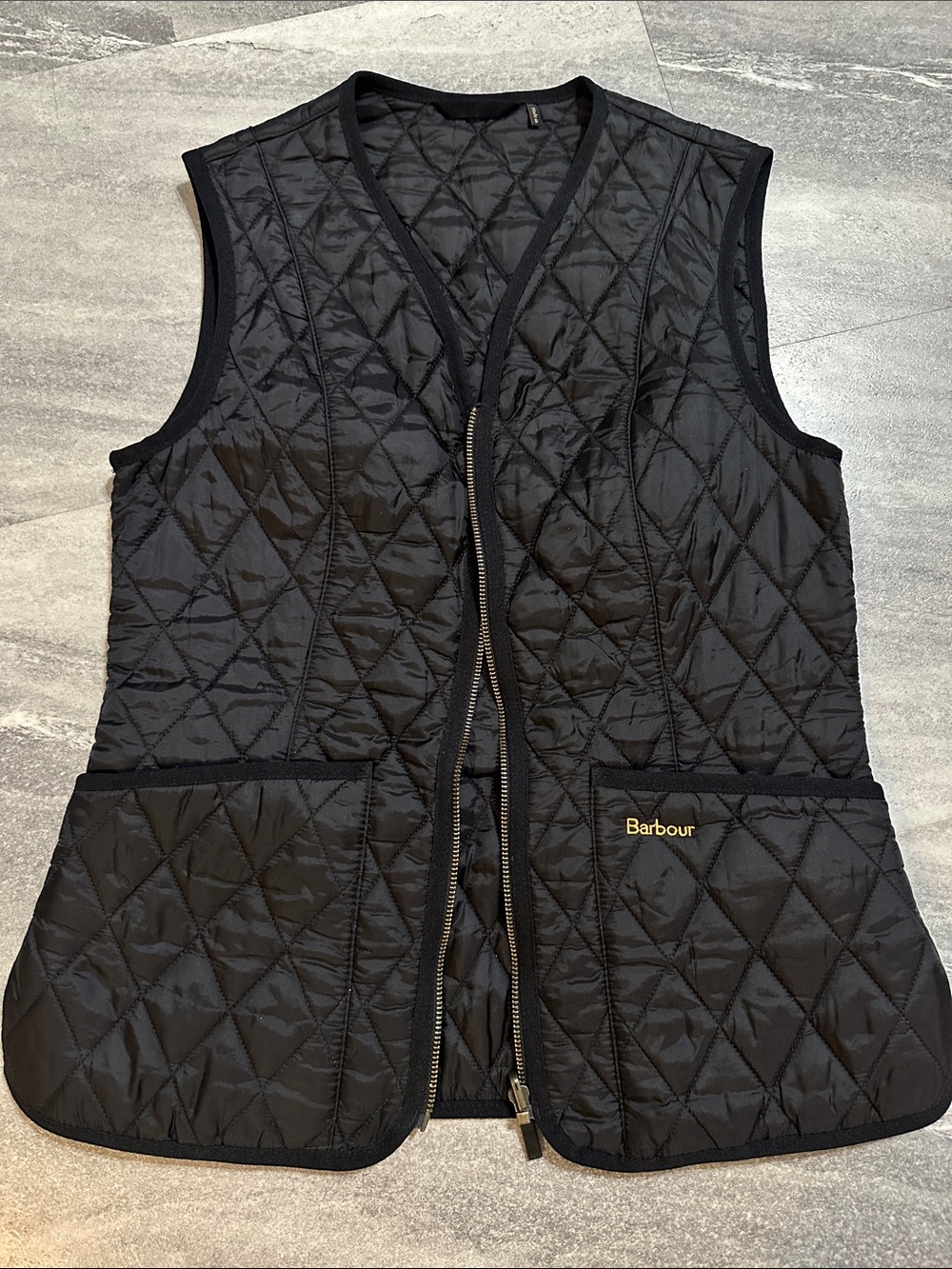 Barbour Fleece Betty Liner in black 6